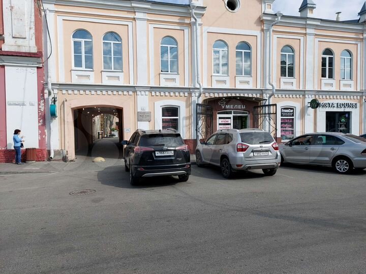Торговая площадь, 120 м²