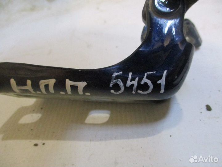 Петля двери передней правой нижняя Cadillac STS