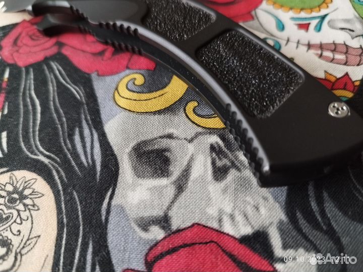 Нож складной Microtech Amphibian