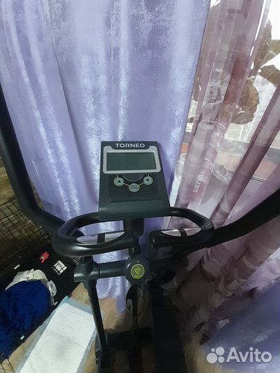 Эллиптический тренажер torneo