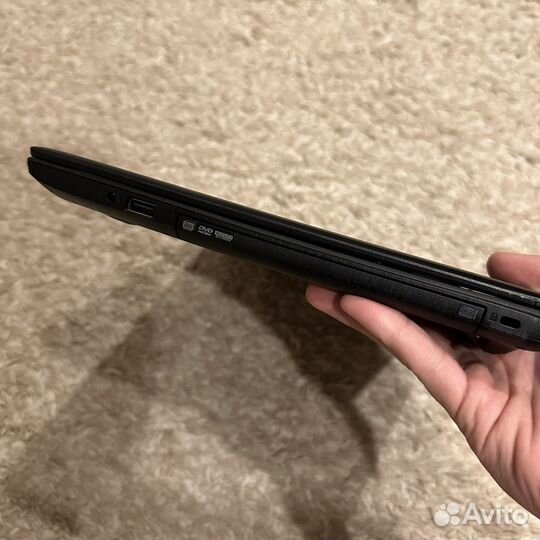 Acer TravelMate P249