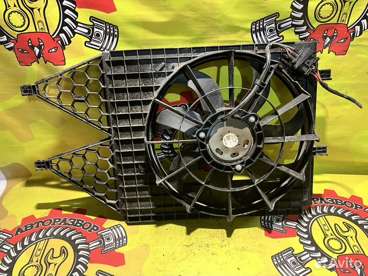 Диффузор радиатора в сборе Volkswagen Polo 5 1.6