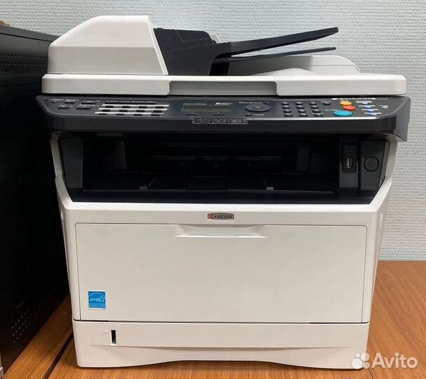 Многофункциональное устройство kyocera m2035dn