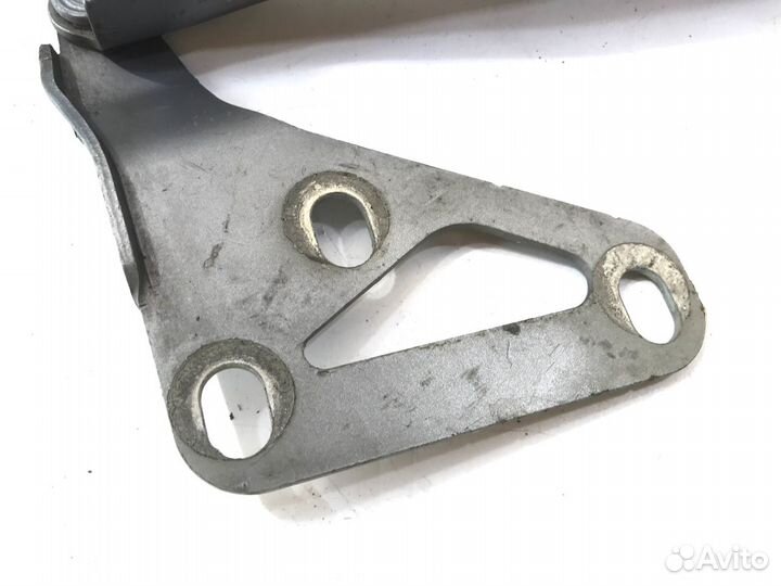 Петля капота левая Opel Astra H