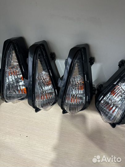 Поворотники бампера camry 55