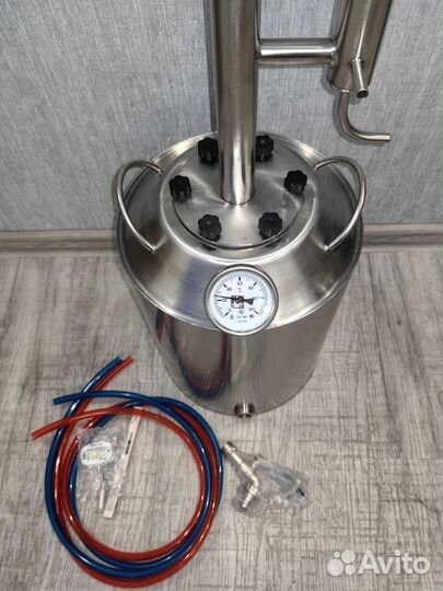 Кастрюля 15л нерж с головой Родник б/у