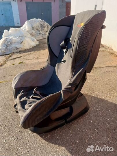 Автомобильное детское кресло от 0 до 18 кг
