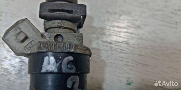 Форсунка Audi A6 2.8L