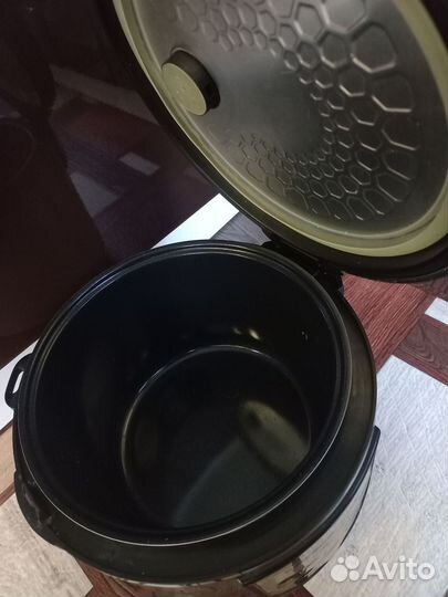 Мультиварка redmond rmc m211