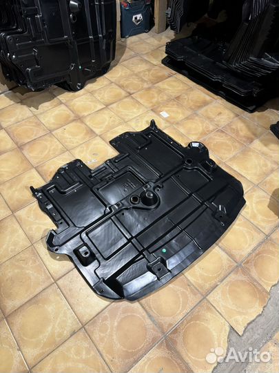 Защита двигателя lexus is250 08-10г