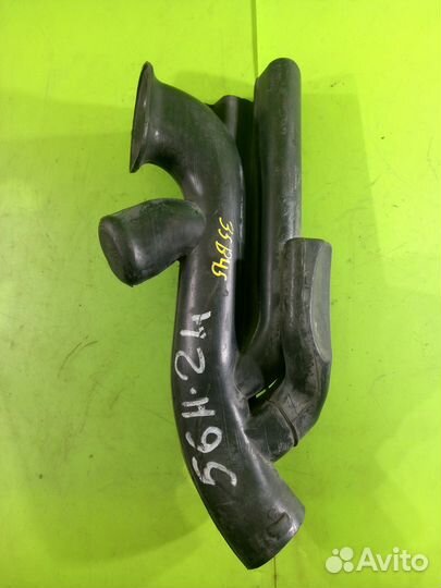 Воздухозаборник для Opel Astra H