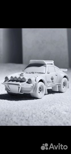 Hot wheels Daniel Arsham eroded Porsche safari