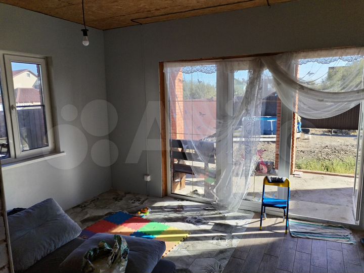 Коттедж 250 м² на участке 9,8 сот.