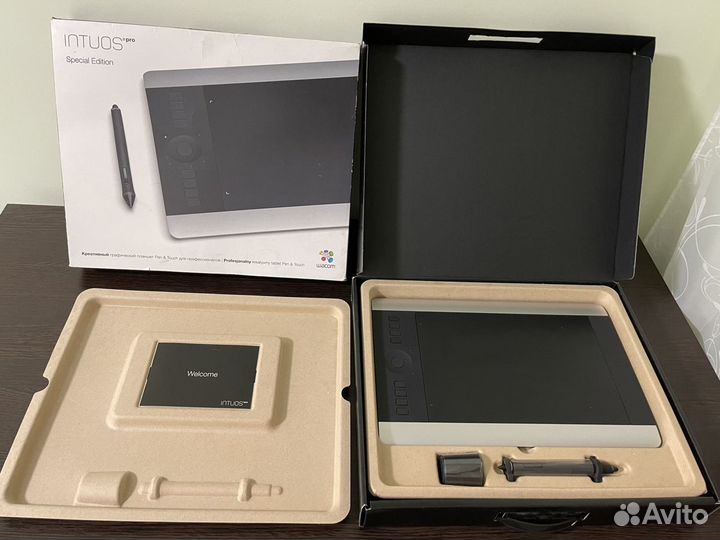Графический планшет Wacom Intuos Pro Sp. Edition M
