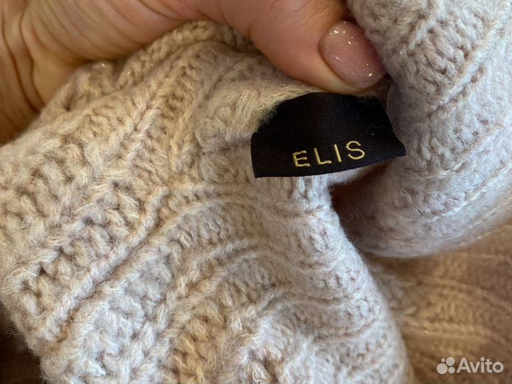 Шапка женская вязаная