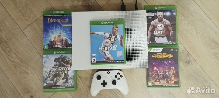 Xbox One S