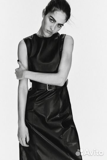 Платье экокожа