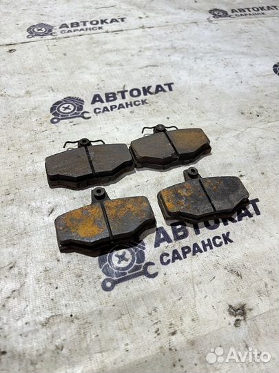 Колодки тормозные задние Nissan Primera P11