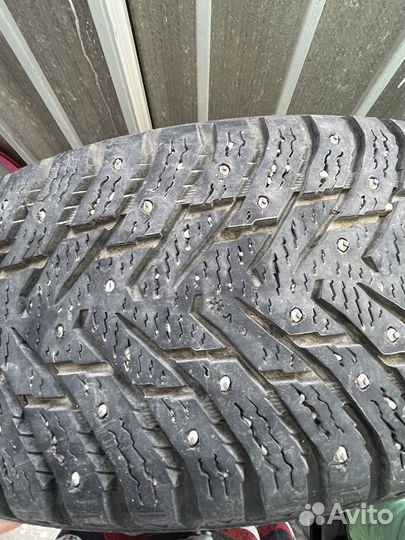 Nokian Tyres Hakkapeliitta 8 SUV 235/65 R17 108T