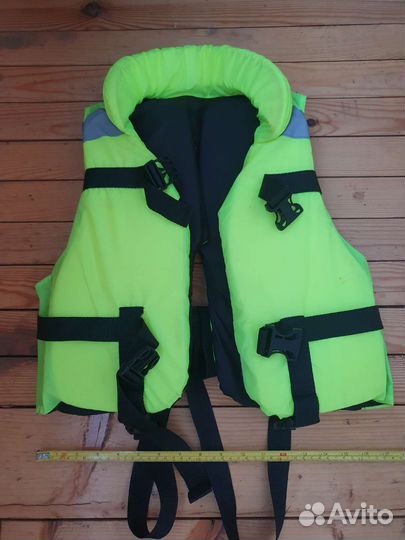Жилет спасательный детский
