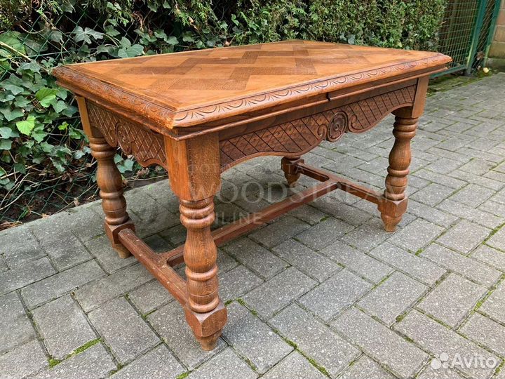 Стол. Винтаж