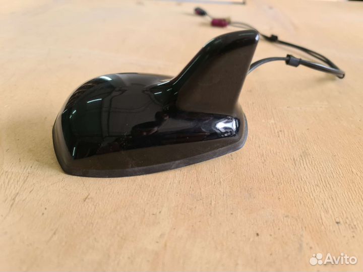 GPS антенна Mercedes W221