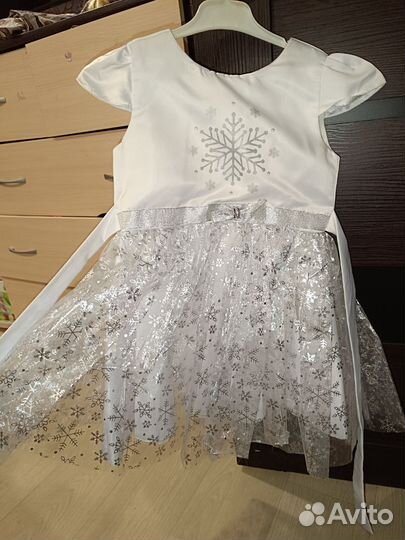 Платье снежинки