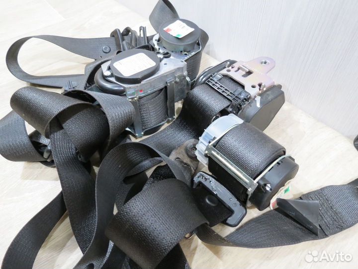 Ремень безопасности Chevrolet Cruze