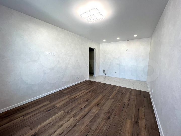 2-к. квартира, 37 м², 17/18 эт.