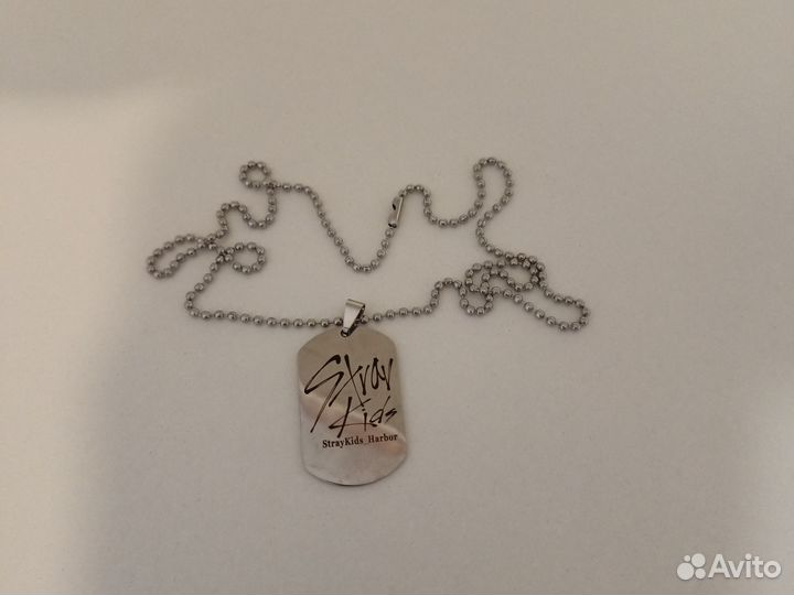 Stray kids подвеска