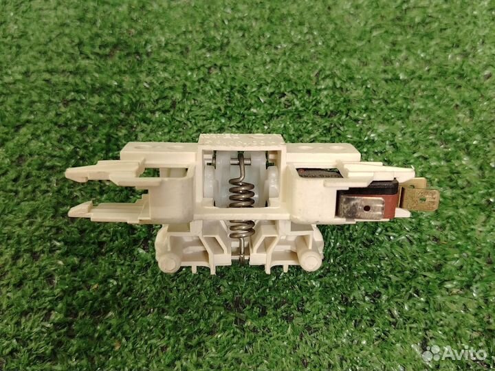 Блокировка двери посудомоечной машины Whirlpool