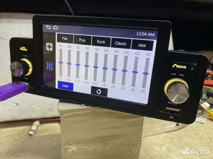 Магнитола с экраном 1 din