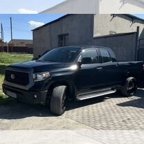 Toyota Tundra 4.6 AT, 2017, 91 000 км, с пробегом, цена 4 600 000 руб.