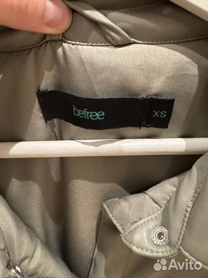 Куртка женская befree xs