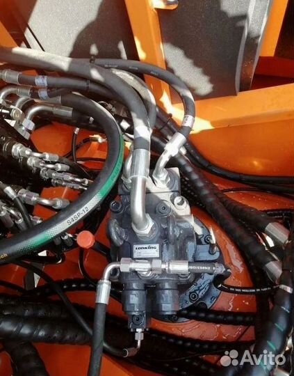 Колёсный экскаватор Lonking CDM6150W, 2023