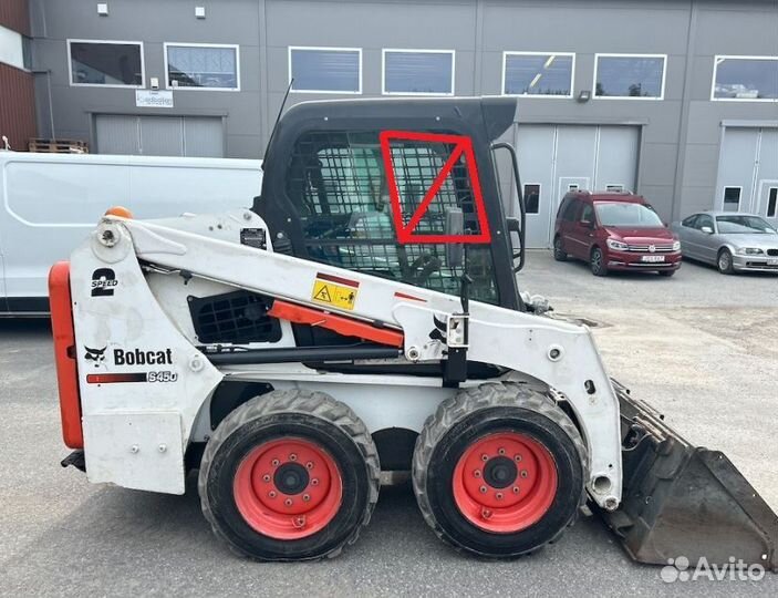 Стекло боковое левое и правое Bobcat S530/T650