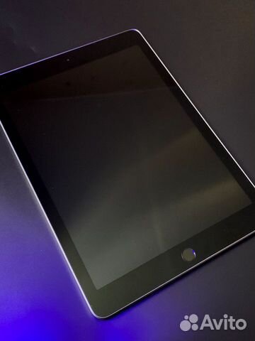 iPad 6 поколения 32. Возможен обмен на iPhone