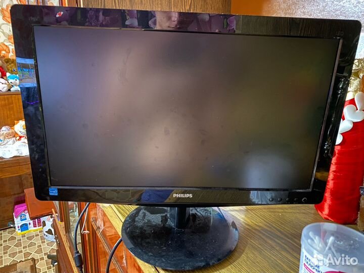 Монитор Philips 196v3lsb