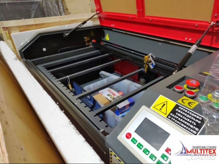 Лазерный гравировальный станок