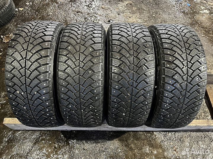 Bfgoodrich G-Force Stud 205/55 R16 94Q