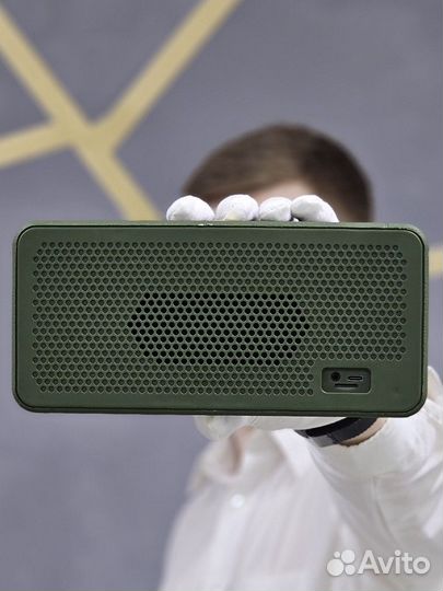 Колонка Marshall Middleton