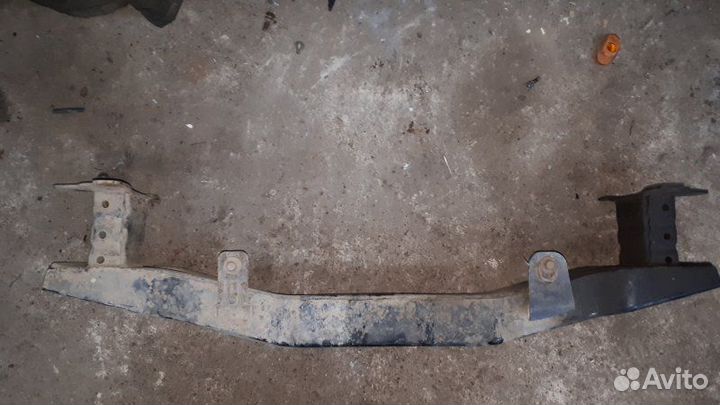 Усилитель бампера передний Ssangyong Actyon CJ