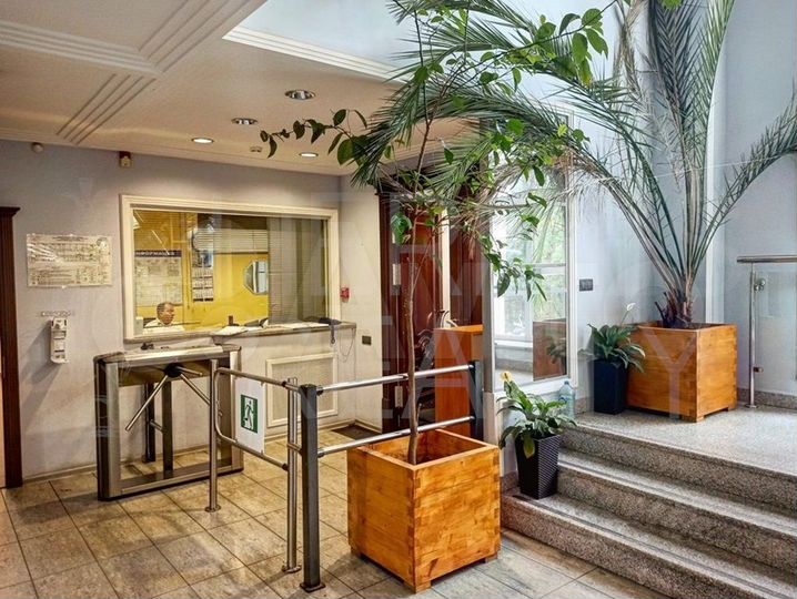 Аренда здания (осз) 4 557,7 м2 м. Мневники (сзао)