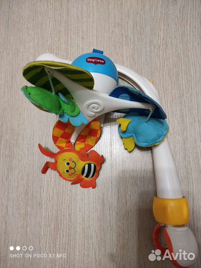 Мобиль на кроватку tiny love