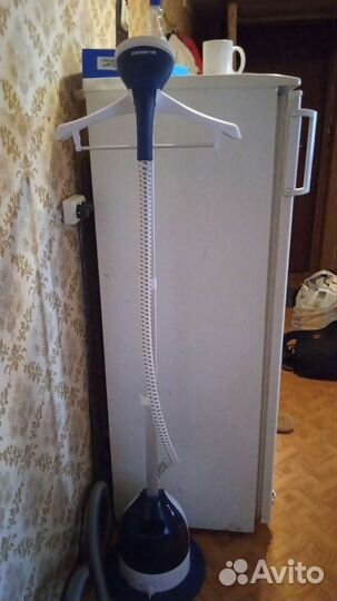 Отпариватель для одежды вертикальный