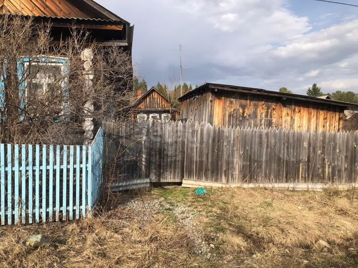 Дом 42,4 м² на участке 12,9 сот.