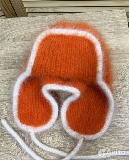 Ушанка из ангоры пушистая