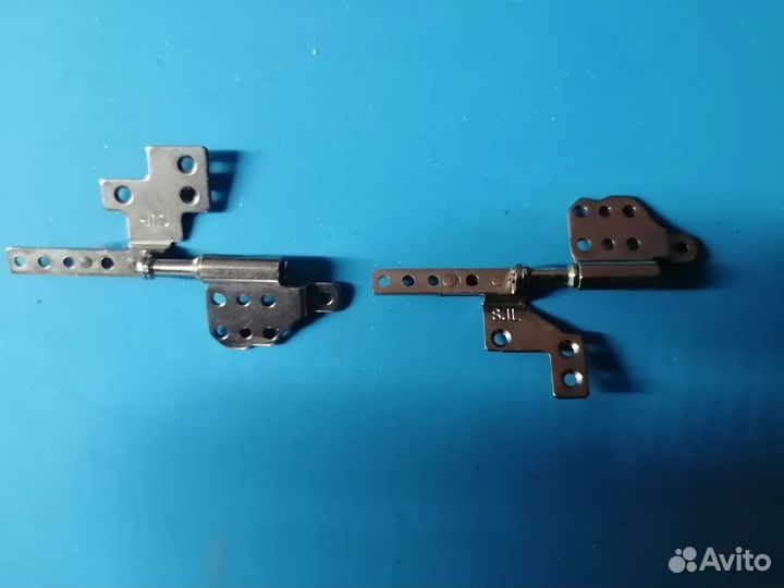 Петли для Prestigio Smartbook 116A03
