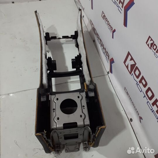 Панель напольной консоли салона hyundai IX55 EJ V