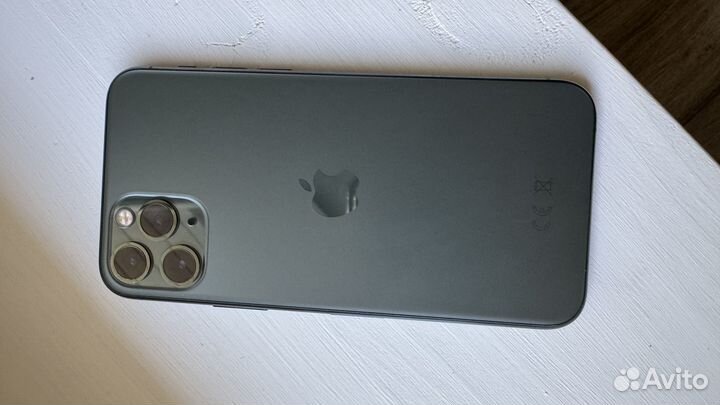 iPhone 11 Pro, 256 ГБ